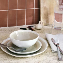 Assiette plate en grès D27,5cm - beige alpilles