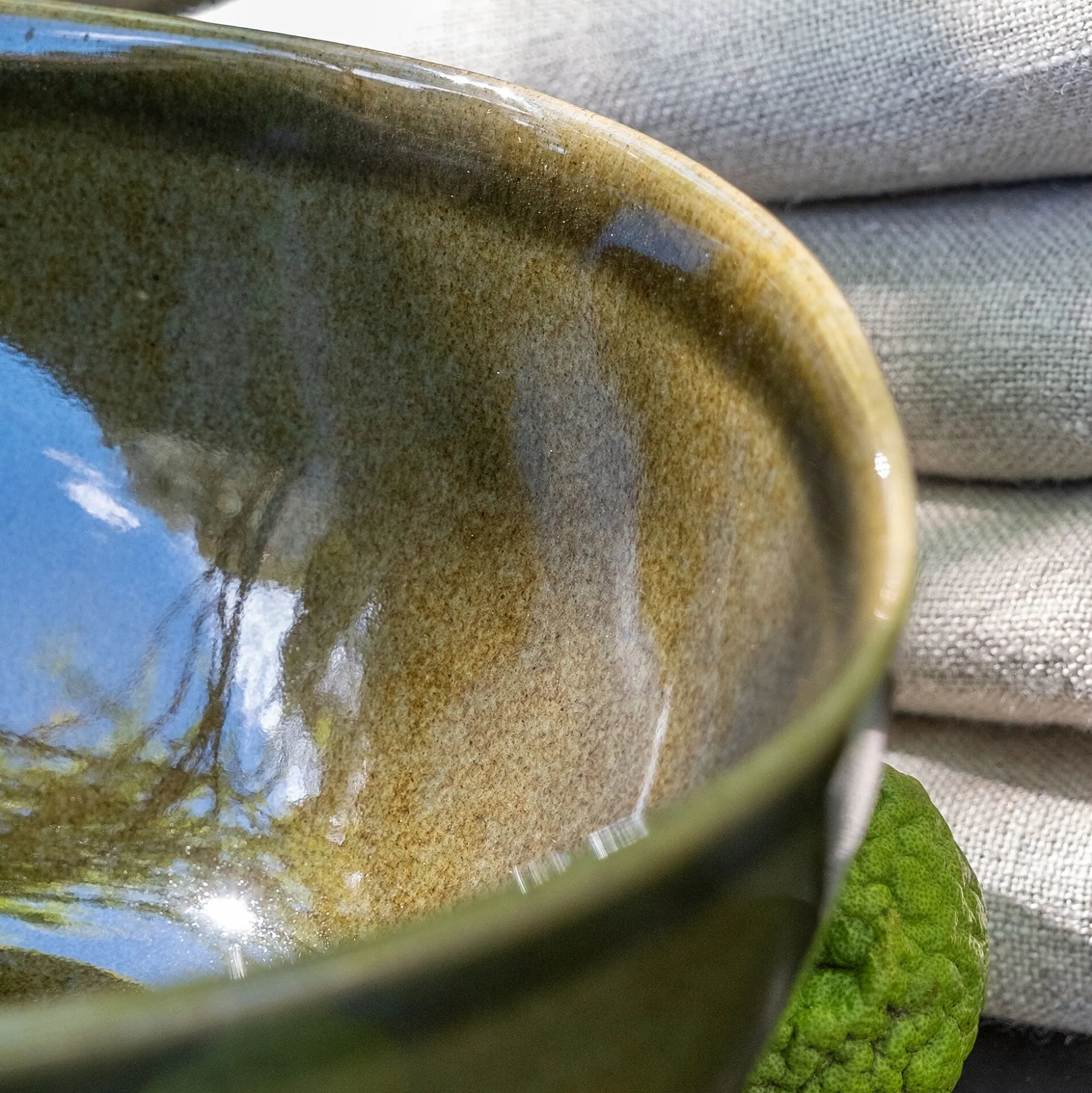 Bol organique en grès D16cm - vert cèdre