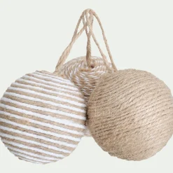 Boule de Noël D8cm - naturel (modèle aléatoire)
