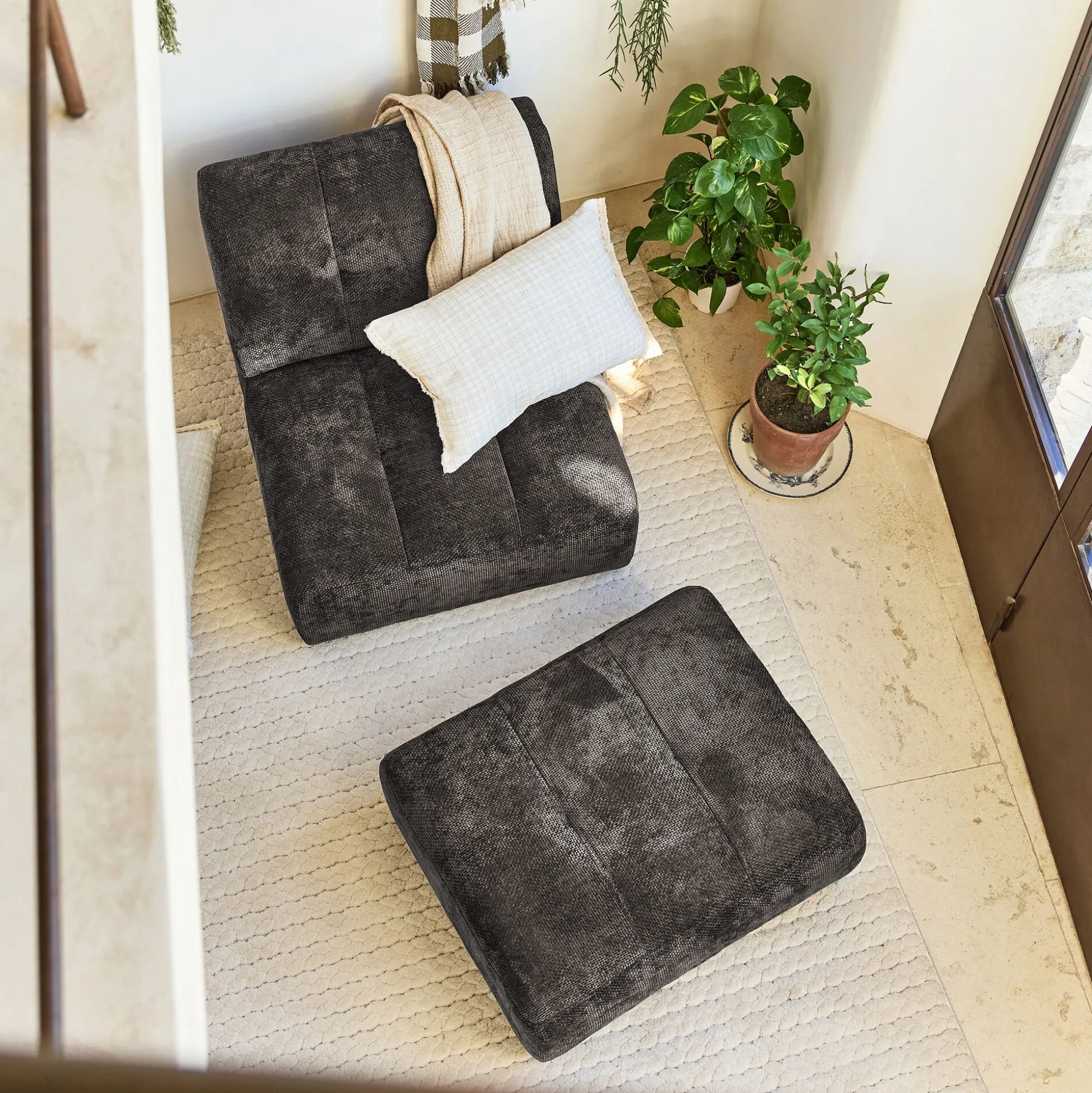 Chauffeuse en tissu Eden - marron