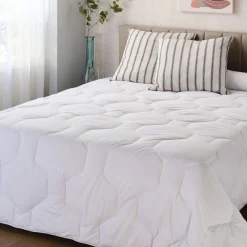 Couette tempérée anti-acarien thermorégulatrice - 140x200cm