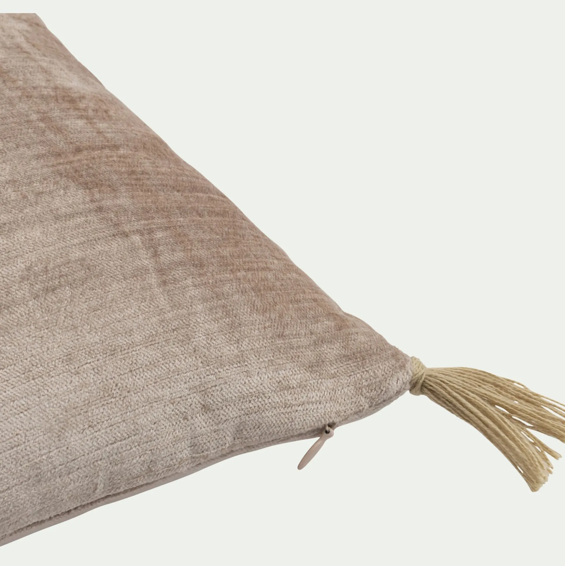 Coussin en velours de coton finition pompons 30x50cm - beige