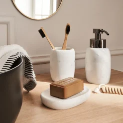 Distributeur de savon en polyrésine - blanc