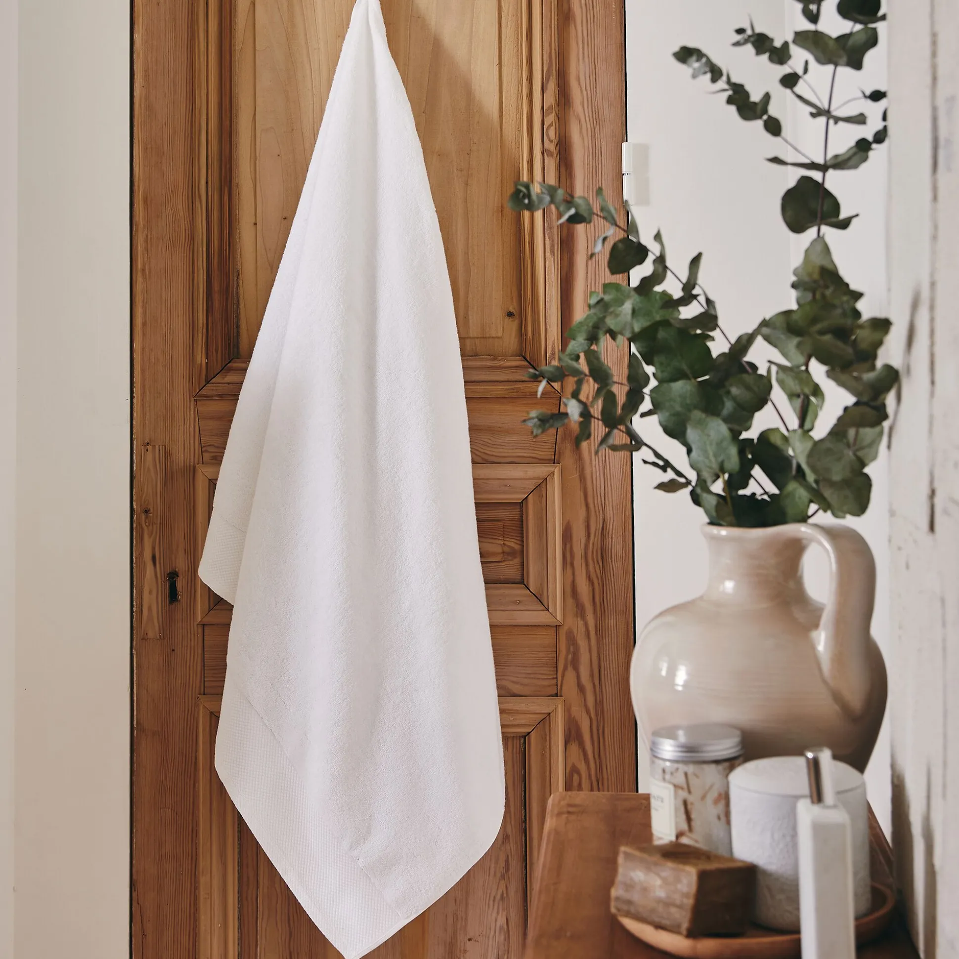 Drap de bain en coton peigné - blanc optique 100x150cm
