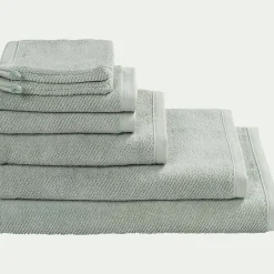 Drap de douche en bouclettes de coton bio 70x130cm - vert olivier