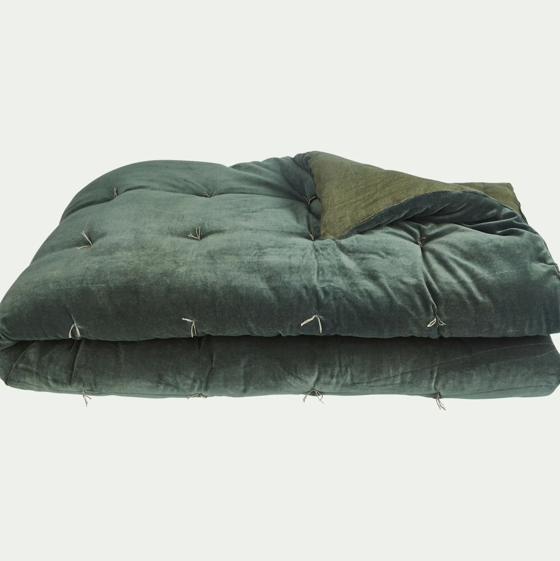 Édredon en velours de coton 100x180cm surpiquage pompons - vert cèdre
