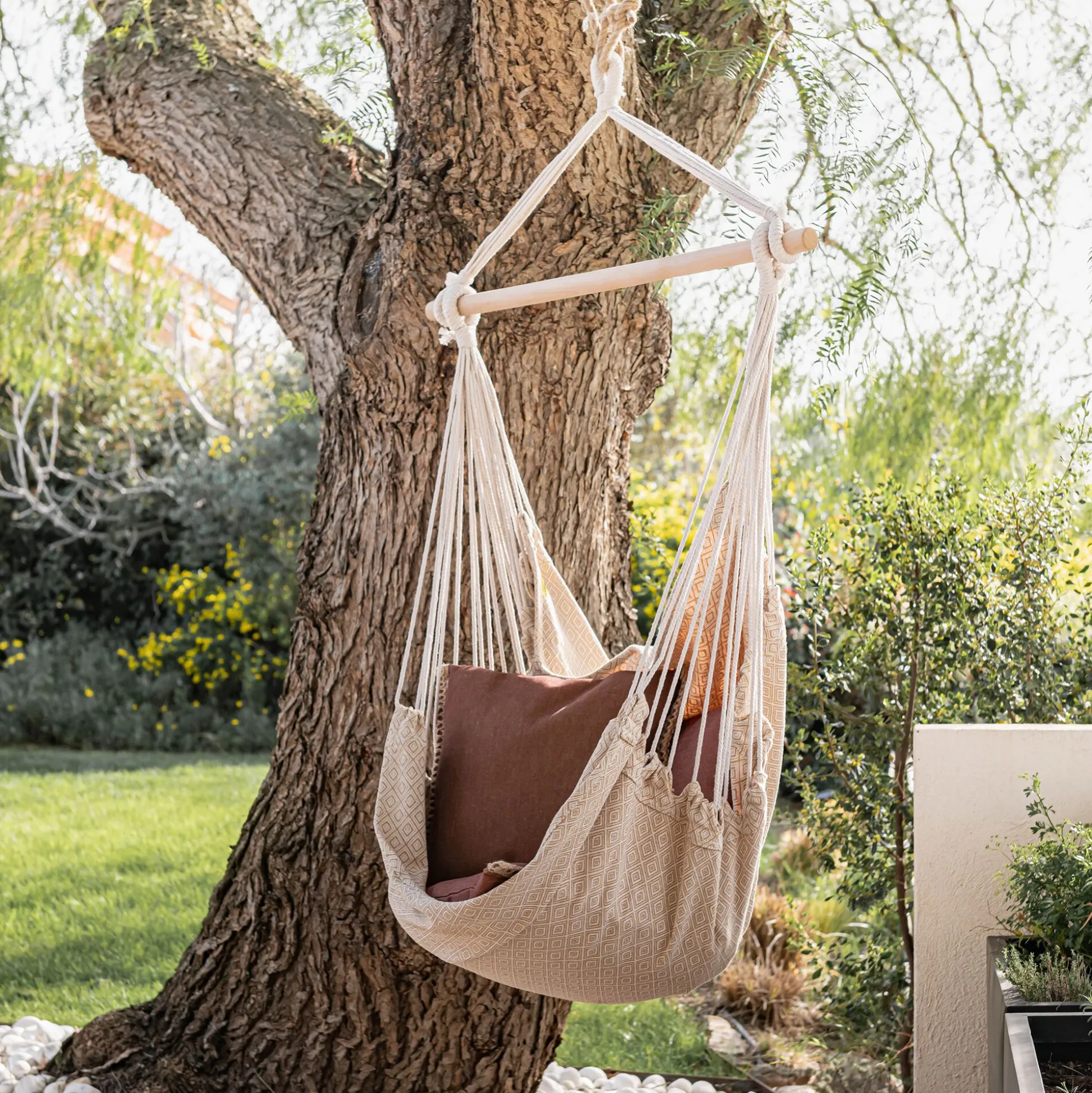 Fauteuil suspendu motif losange en polycoton - beige