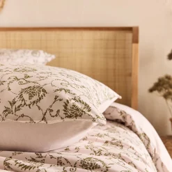 Housse de couette 240x220cm et 2 taies d'oreiller 63x63cm en coton motif baroque - blanc