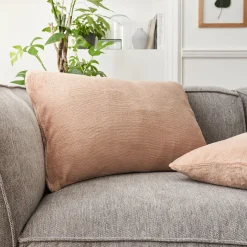 Housse de coussin effet polaire 40x60cm - rose argile