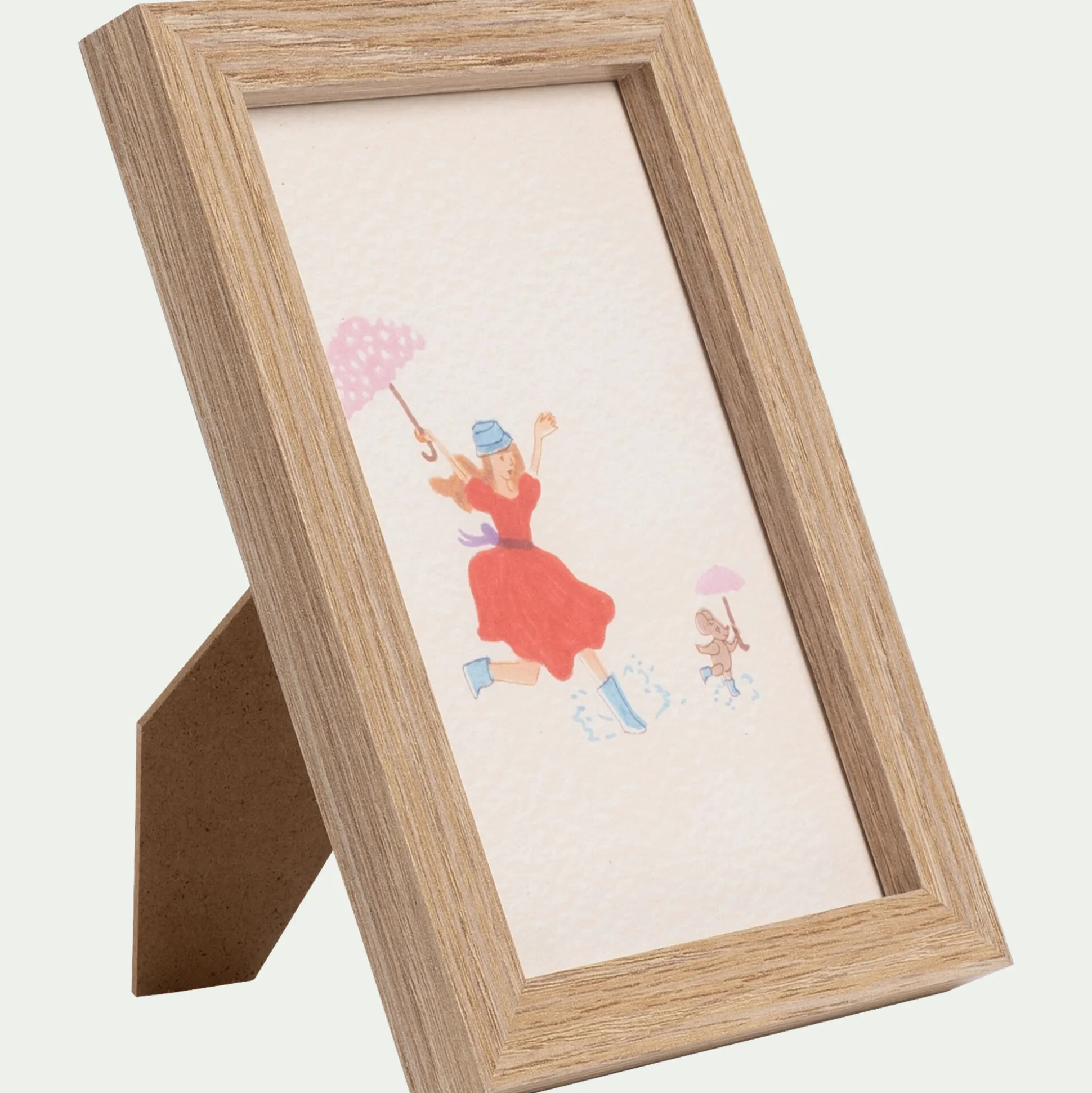 Illustration encadrée motif Sarah en robe rouge 12x17cm - bois clair