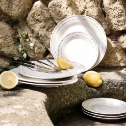 Lot de 4 assiettes plates en porcelaine avec liseré noir D27cm - blanc