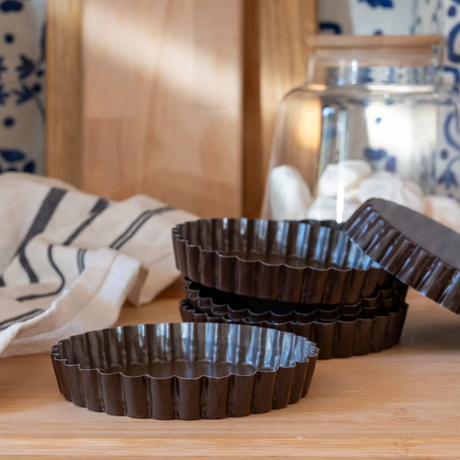 Lot de 6 moules à tartelette en acier D12cm - marron