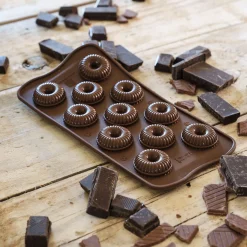 Lot de 11 moules en forme de couronne en silicone platinium - marron