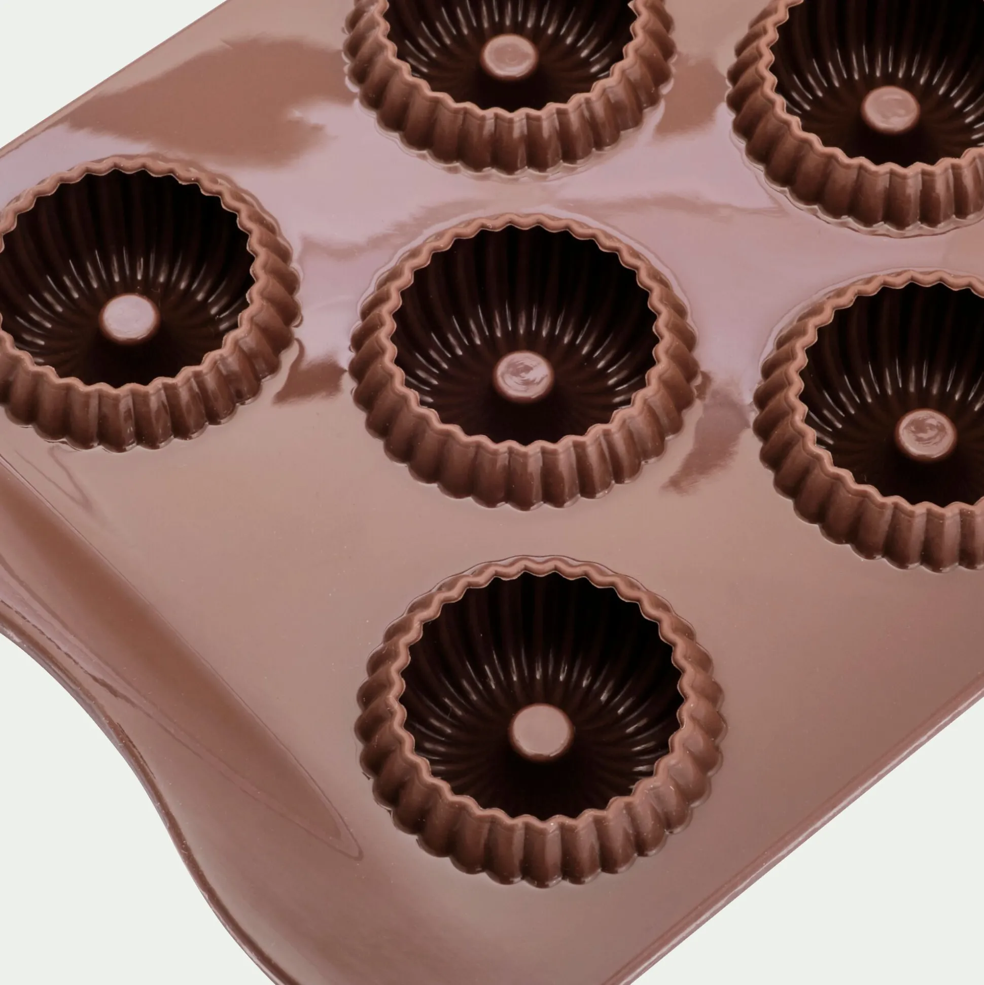 Lot de 11 moules en forme de couronne en silicone platinium - marron