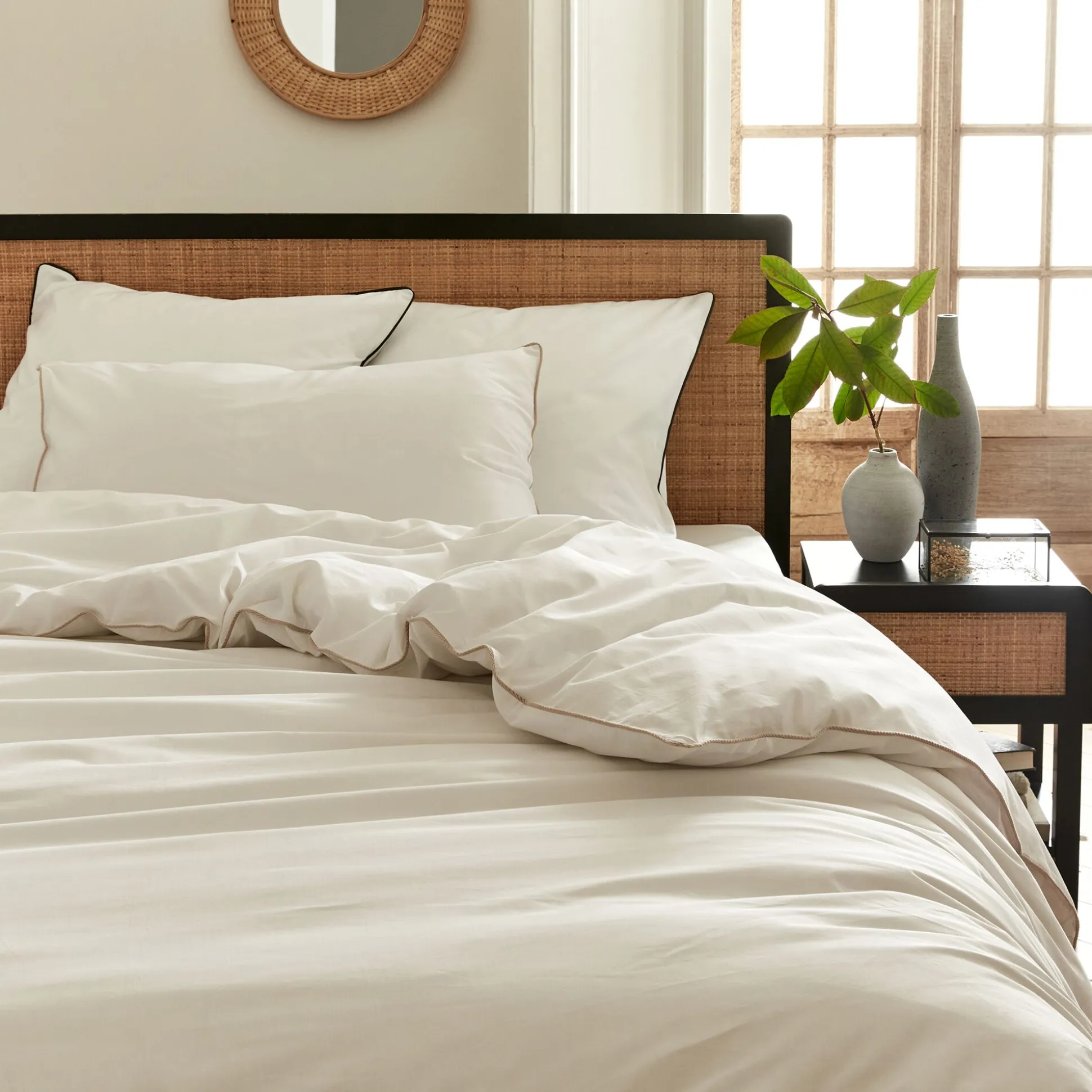 Lot de 2 taies d'oreiller en percale de coton 50x70cml avec liseré tressé beige alpilles - blanc