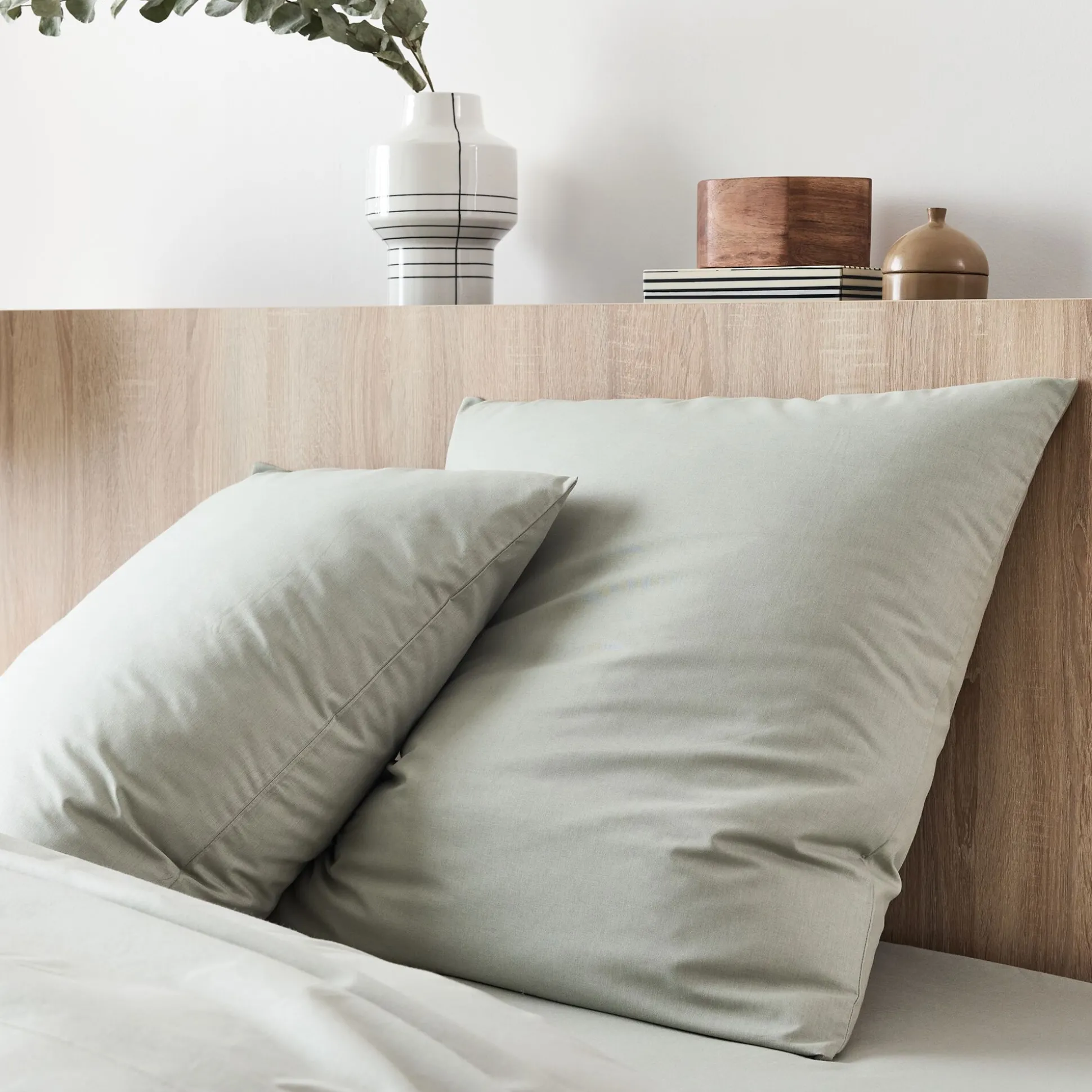 Lot de 2 taies d'oreiller en coton - vert olivier 65x65cm