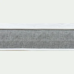 Matelas alinea en mousse accueil équilibré - 140x190cm