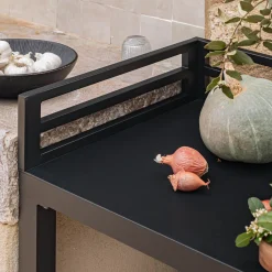 Meuble d'angle de cuisine extérieure en métal - noir