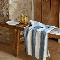 Nappe à rayures bleues en lin et coton 150x250cm - blanc