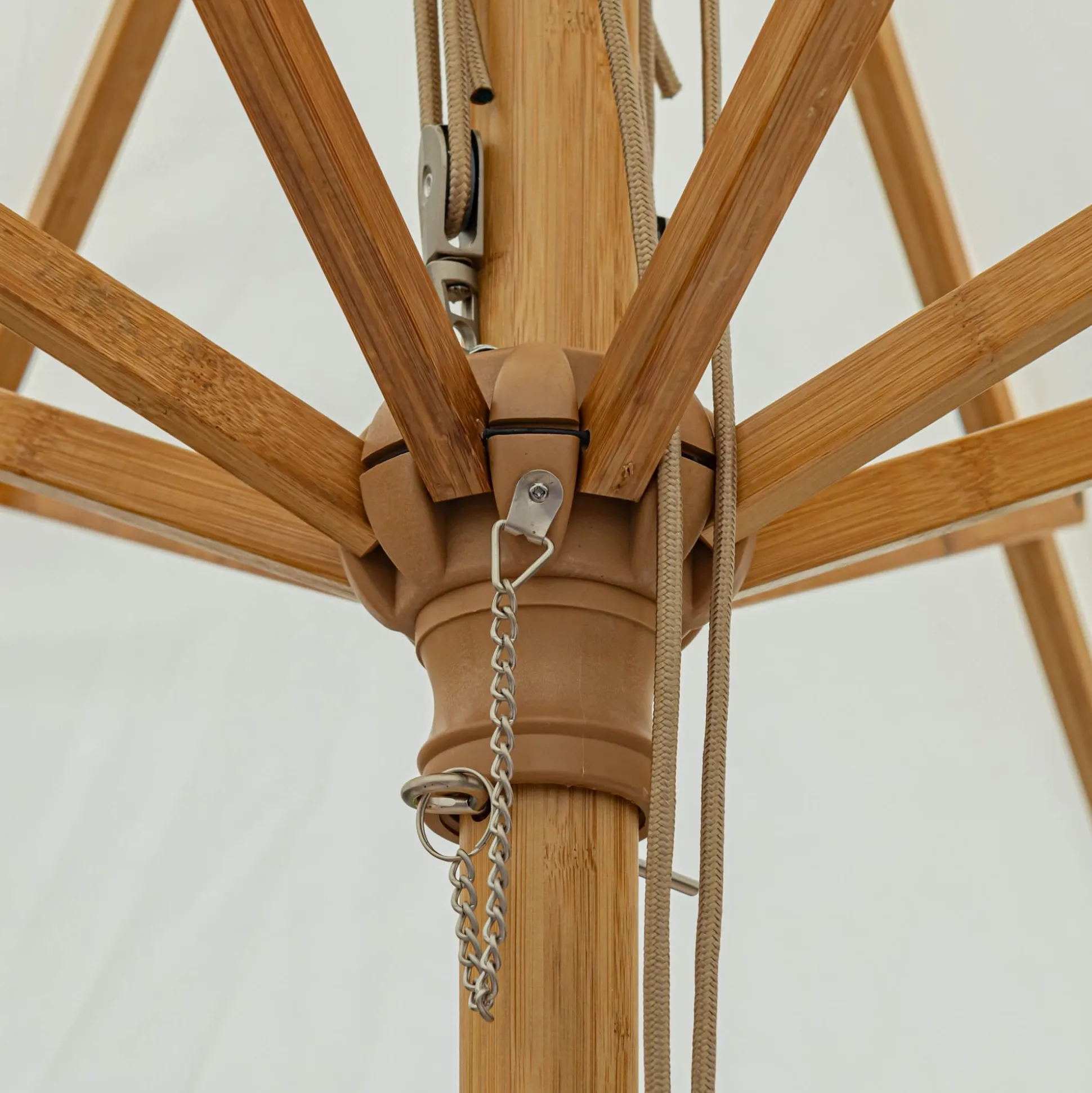 Parasol droit en bambou D270cm - blanc écru