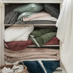 Plaid imitation fourrure 130x170cm - vert cèdre