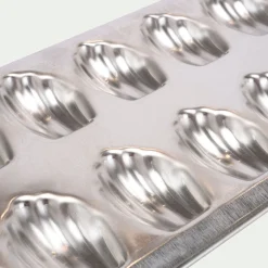 Plaque de cuisson pour 20 madeleines en fer - argenté