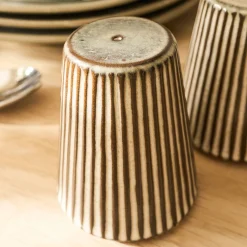 Set de salière et poivrière en grès strié D7cm - gris