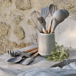 Spatule maryse en bois et silicone - brun terre ombre