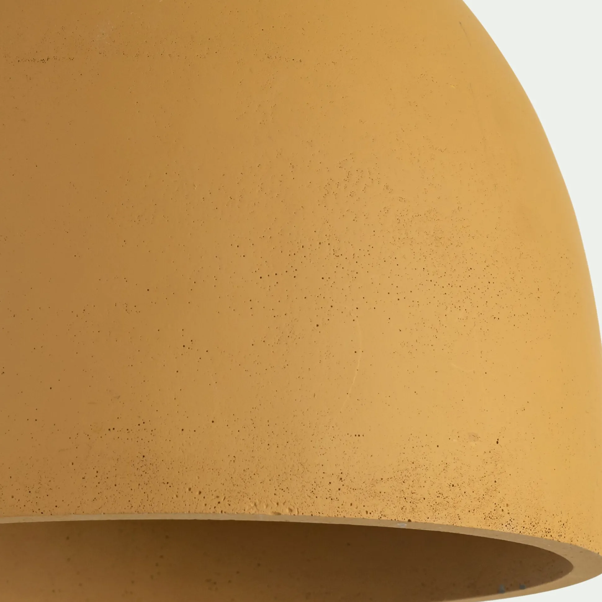 Suspension électrifiée en ciment D20cm - jaune