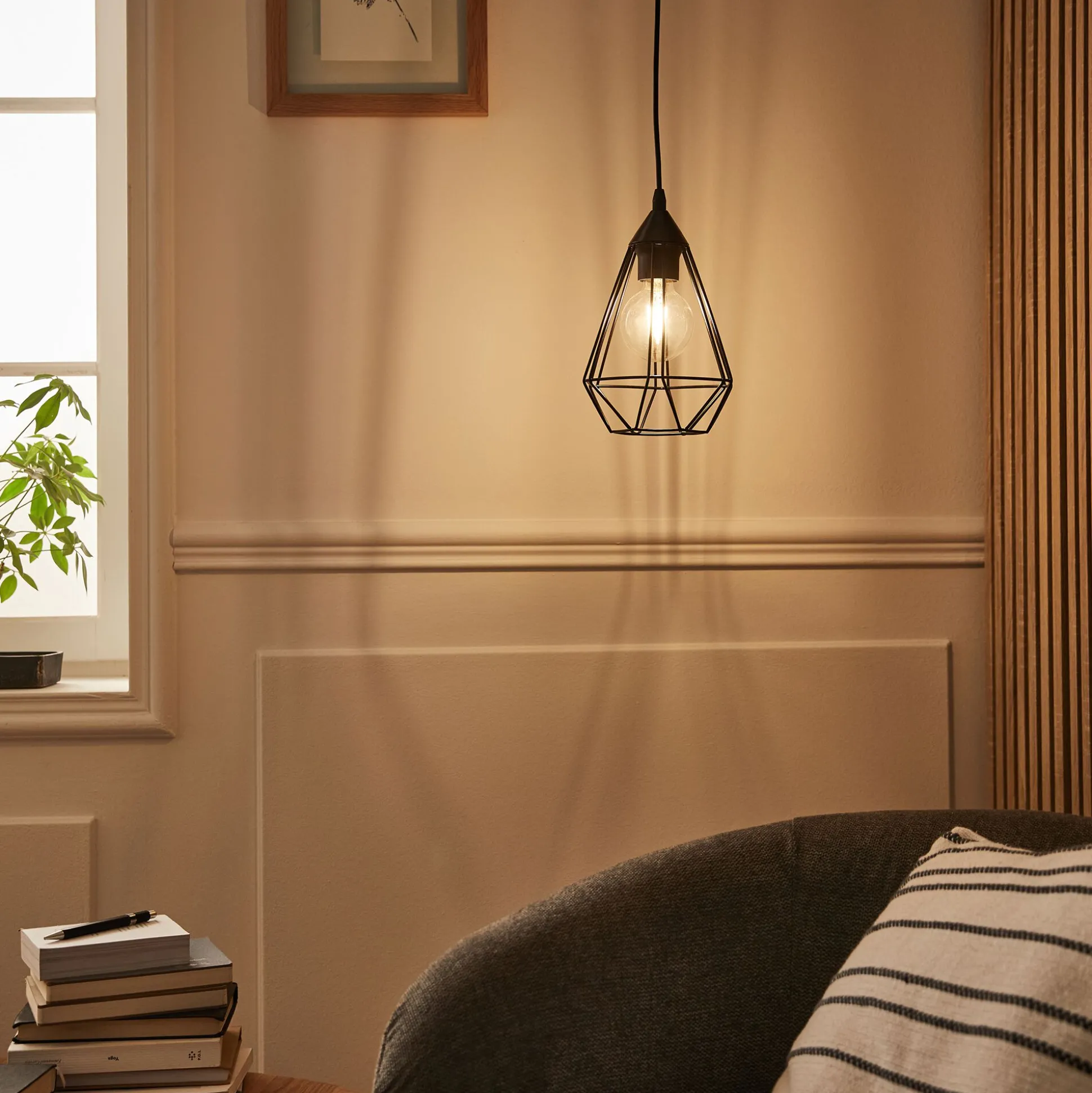 Suspension électrifiée géométrique E27 en acier D17,5cm - noir