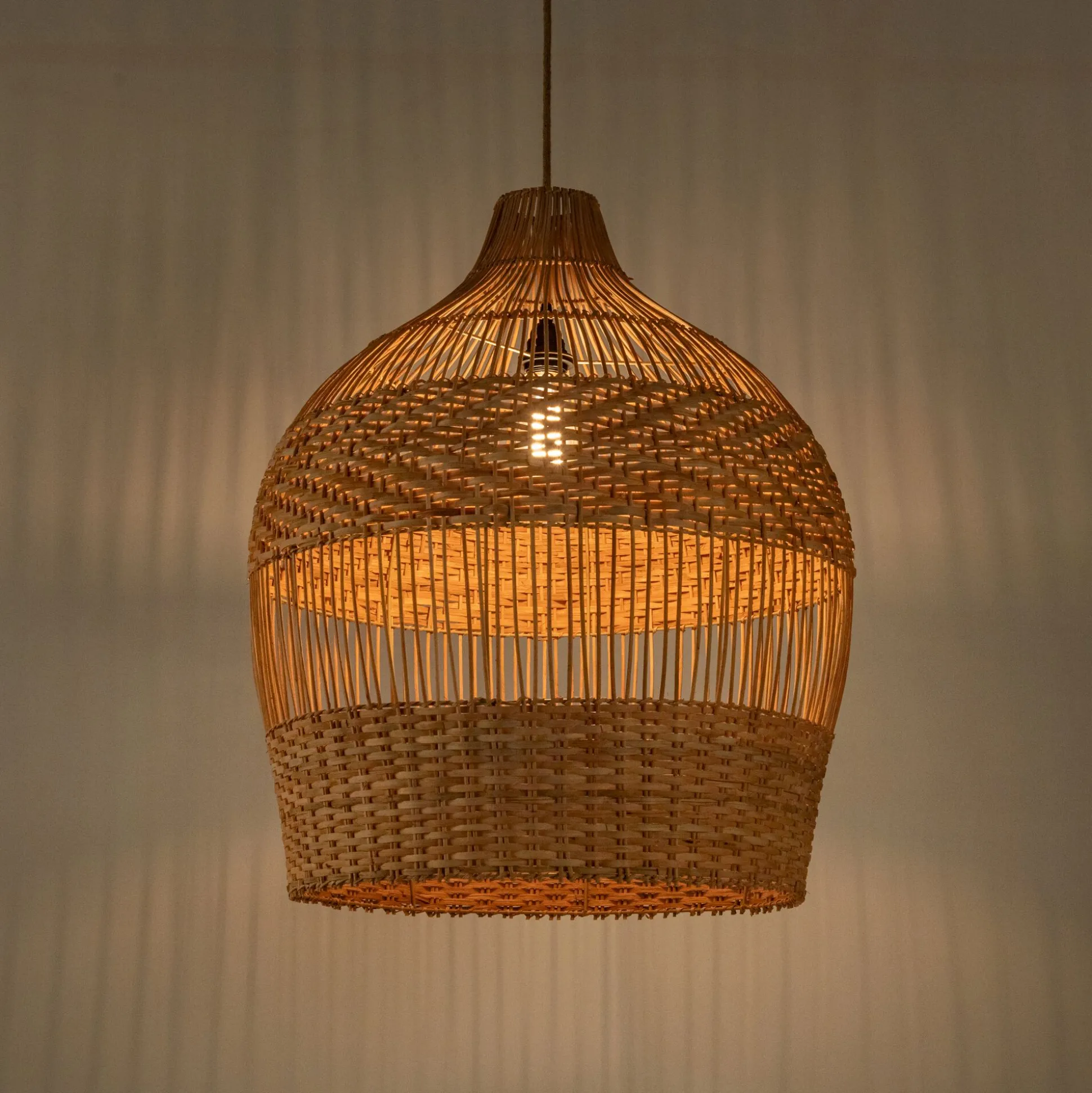 Suspension non électrifiée en rotin D60cm - naturel