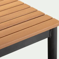 Table basse de jardin carrée en eucalyptus - bois clair