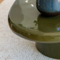 Table basse organique en béton L115cm - vert cèdre