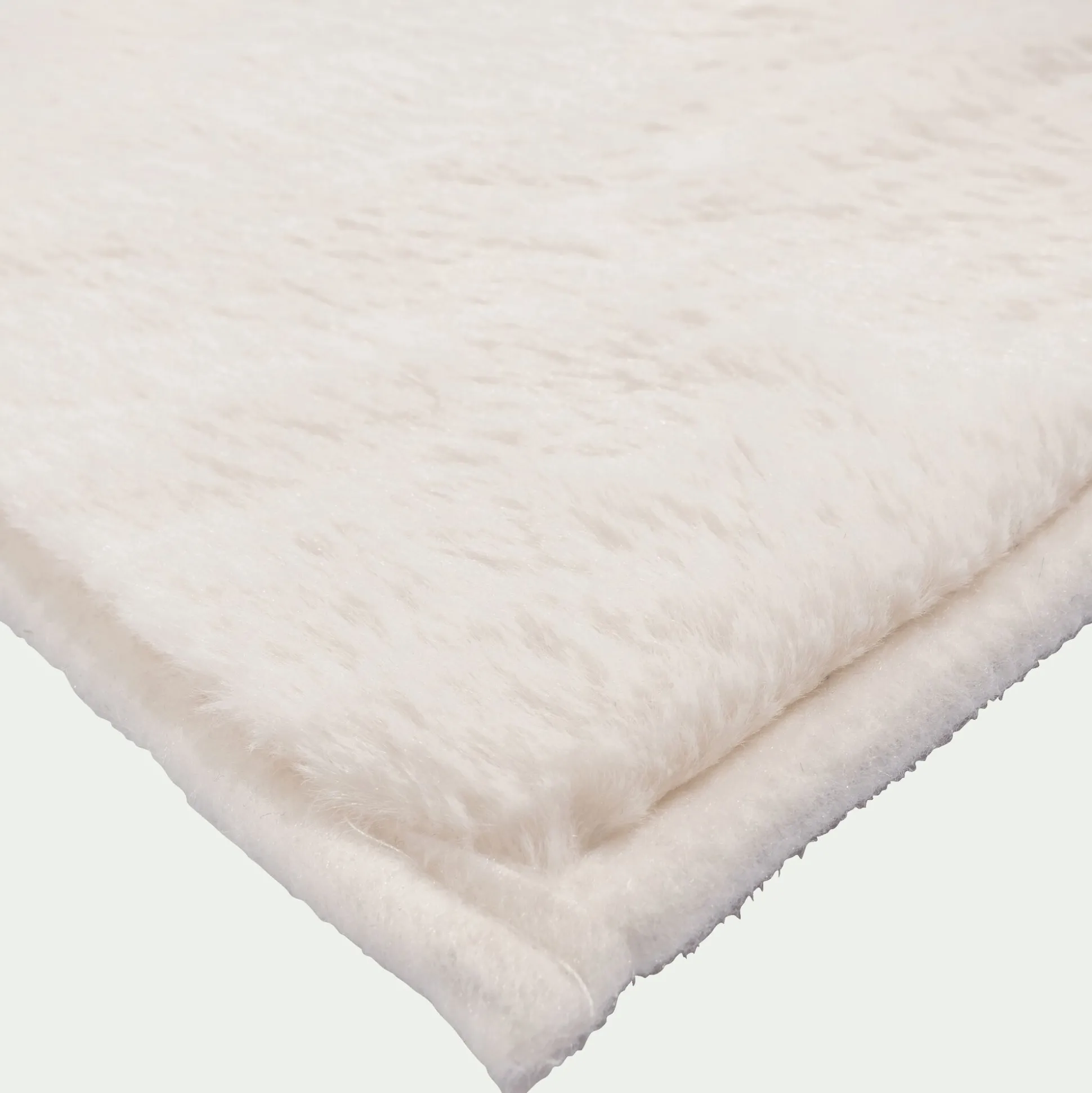 Tapis imitation fourrure - blanc ventoux 150x200cm