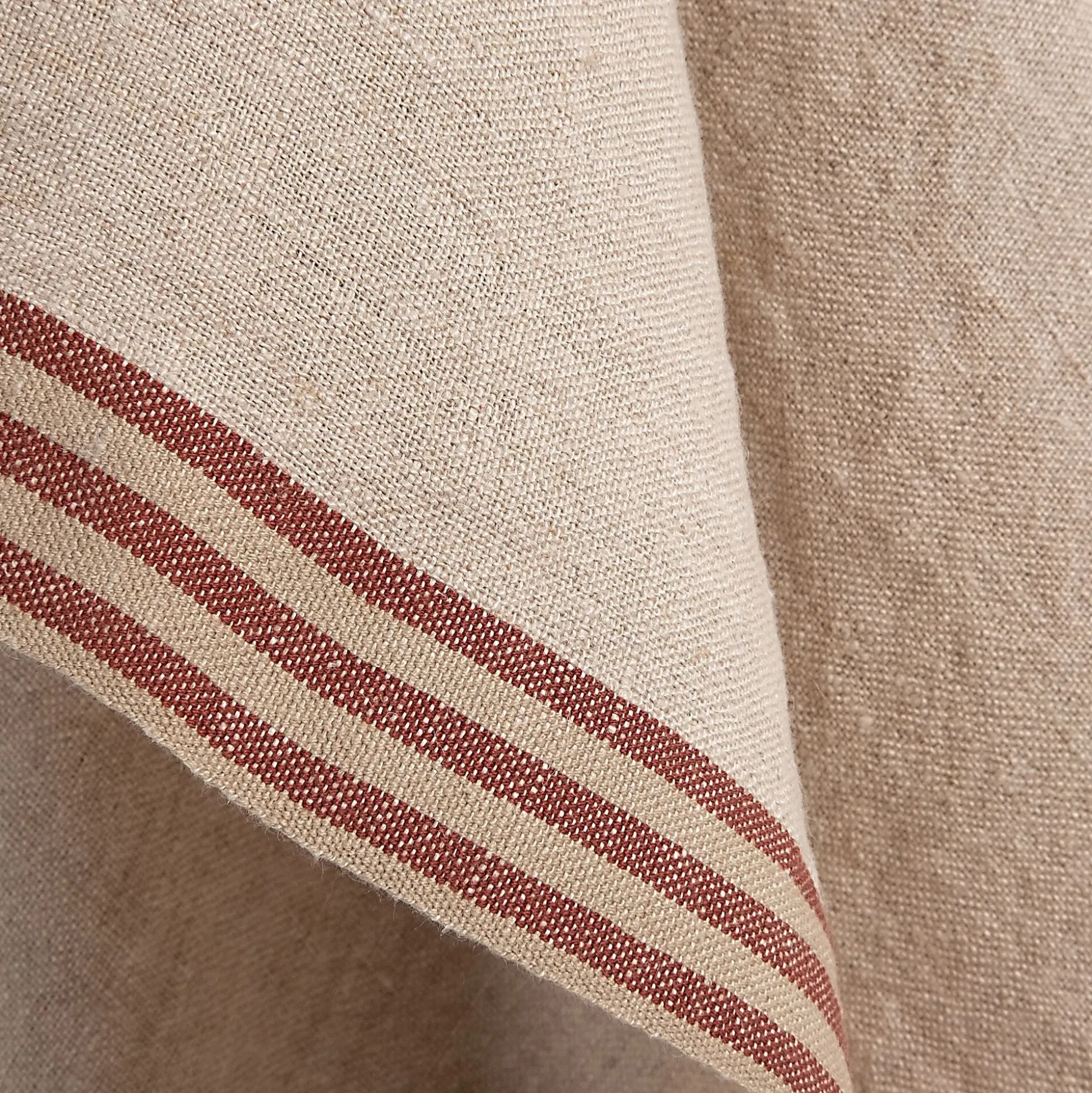 Torchon de cuisine rayé en lin - rouge cade 50x70cm