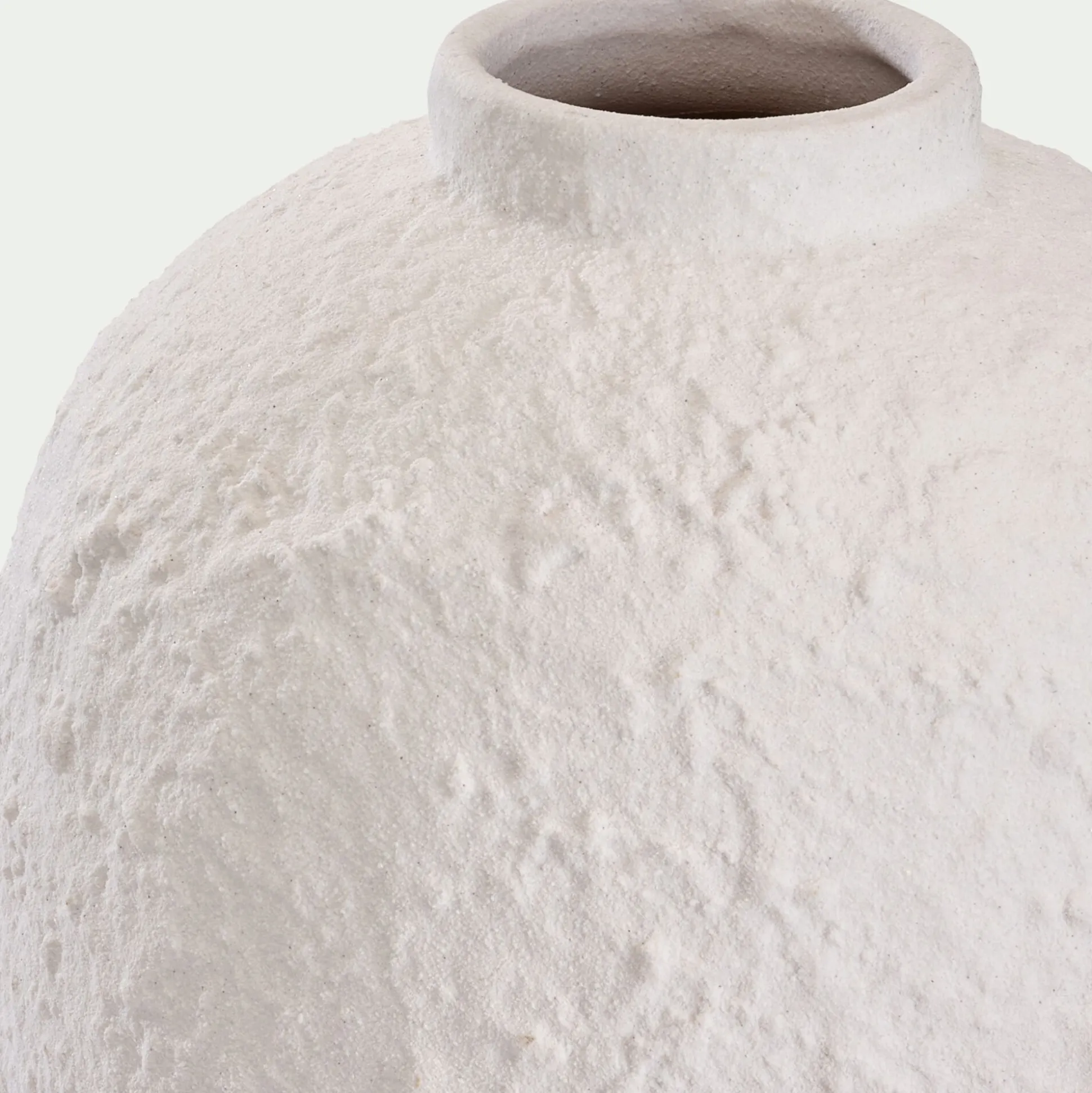 Vase contemporain en céramique texturée H28cm - blanc