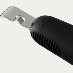 Zesteur canneleur en inox - noir